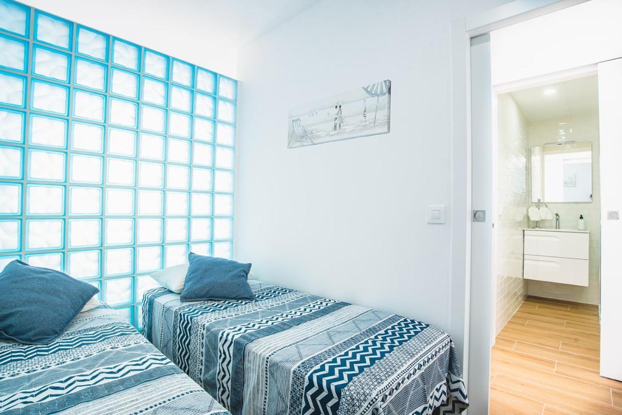Ampuries Delta Apartment เอมปูเรียบราบา ภายนอก รูปภาพ