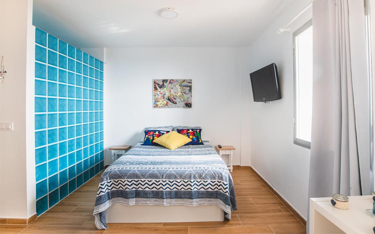 Ampuries Delta Apartment เอมปูเรียบราบา ภายนอก รูปภาพ